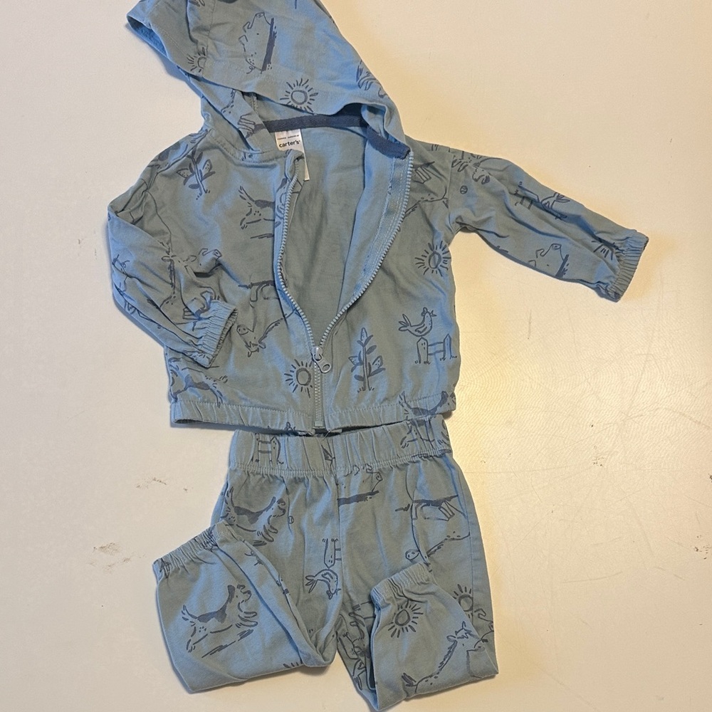 Carter's Gray/Blue Baby Outfit - Picture 3 of 7